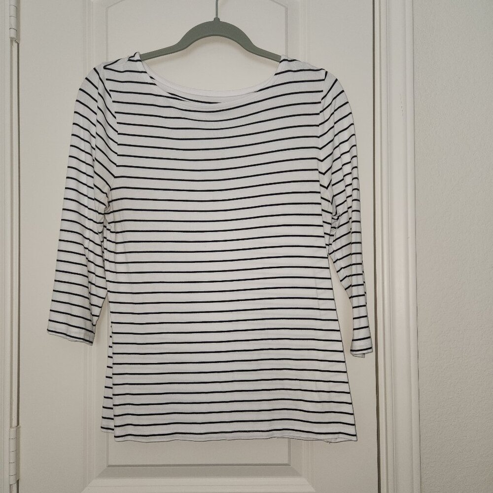 A New Day Boatneck 3/4 Sleeve White & Black Striped Shirt – Size Medium